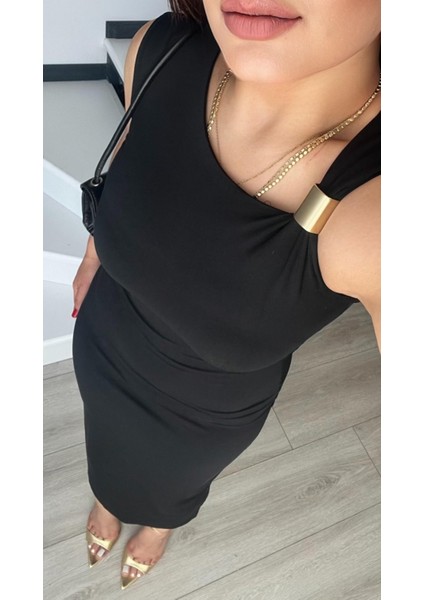 Siyah Jarse Kumaş Aksesuar Detaylı Elbise modelleri