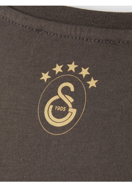 Galatasaray 5 Yıldız Detaylı T-Shirt E251399