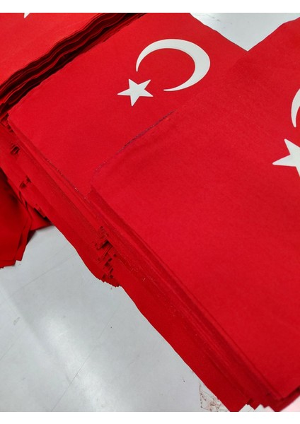 120x180 cm Alpaka Kumaş Türk Bayrağı – 140 g/m² | Dijital Baskı, Dış Mekan, TSE Uyumlu, Rüzgara Dayanıklı