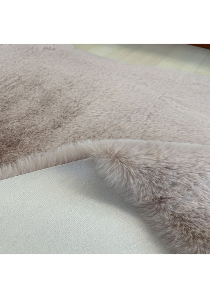 Soraya Mollıs 100 x 160 Powder Pembe Suni Tavşan Postu indirimleri