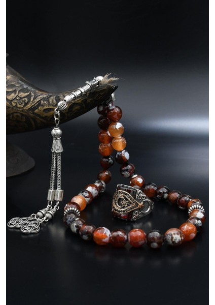 Doğal Damarlı Akik Taşlı Tesbih ve 925 Ayar Gümüş Yüzük Kırmızı Zirkon Taşlı Ay Yıldızlı (Ayyıldızlı) 901989 fırsatları