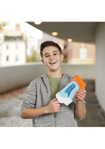 Elite F3889 Nerf Super Soaker Torrent 1 Adet