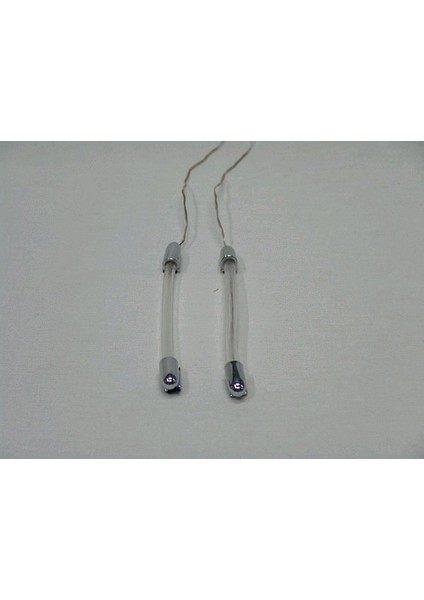 Araç Iç Aydınlatma Seti: Şık Mavi Ledli Torpido ve Teyp Lambası