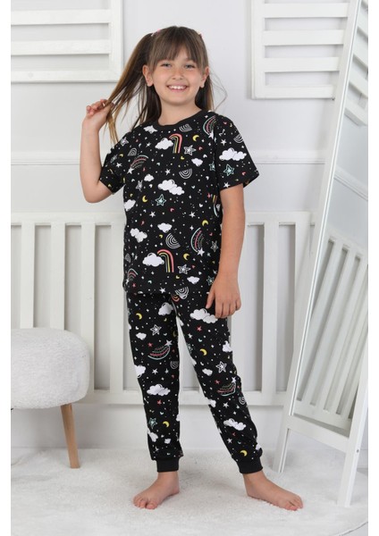 %100 Pamuk Gökkuşağı Desenli Kısa Kollu Manşetli Paça Kız Çocuk Pijama Takımı 3-8 Yaş