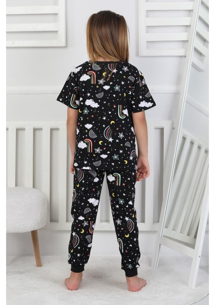 %100 Pamuk Gökkuşağı Desenli Kısa Kollu Manşetli Paça Kız Çocuk Pijama Takımı 3-8 Yaş fırsatları