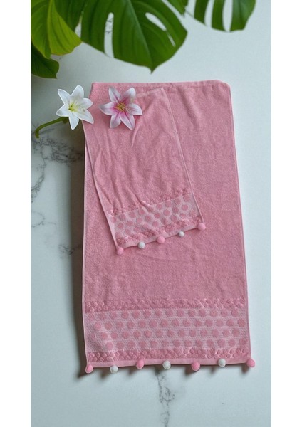 Analı Kızlı Pomponlu 2 Li Havlu Set