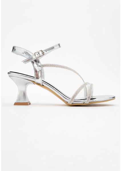 Kadın Iki Biyel Bir Çapraz Taşlı Topuklu Ayakkabı Gümüş Ayna fiyatları