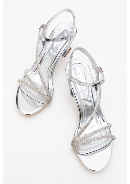 Kadın Iki Biyel Bir Çapraz Taşlı Topuklu Ayakkabı Gümüş Ayna indirimleri