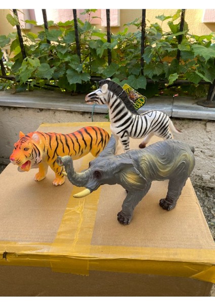 Elite Zebra Fil ve Leopar Soft Yumusak Hayvan Seti 3 Lü Ithal Ürün 1 Adet