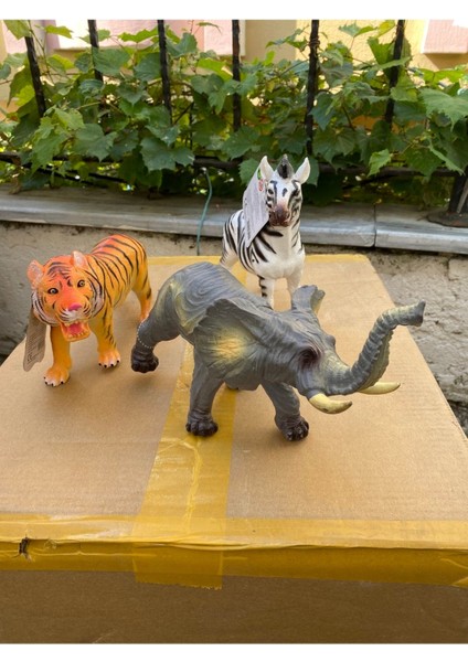 Elite Zebra Fil ve Leopar Soft Yumusak Hayvan Seti 3 Lü Ithal Ürün 1 Adet