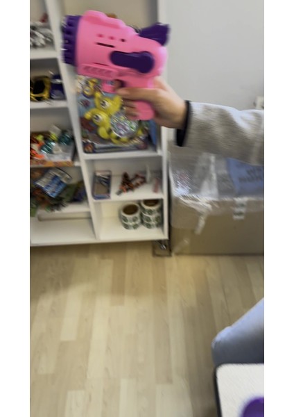 Elite Bubble Gun 29 Baloncuk Delikli Pili ve Işıklı Köpük Atan Oyuncak Köpük Tabancası 1 Adet