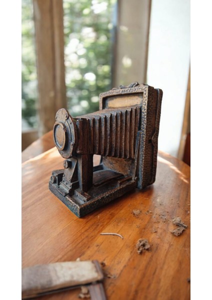 Vintage Körüklü Fotoğraf Makinesi Görünümlü Metal Biblo & 13X12X7 cm fırsatları