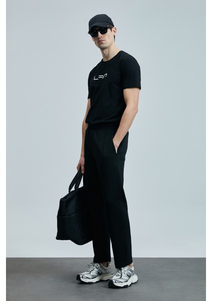 Blaze Modern Grafik T- Shirt Siyah