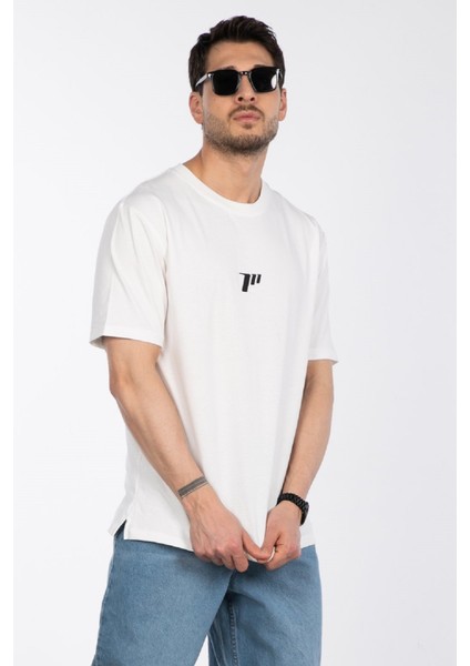 Erkek Bisiklet Yaka %100 Pamuk Rahat Kalıp 777 Sayı Baskılı T-Shirt