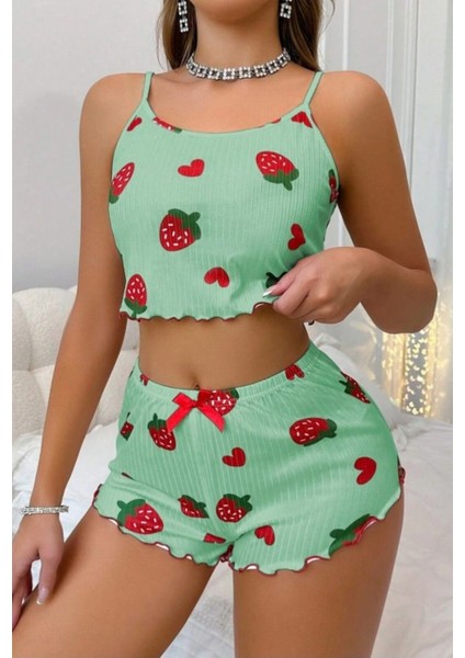 Çilek Desenli Kadın Şortlu Pijama Takımı