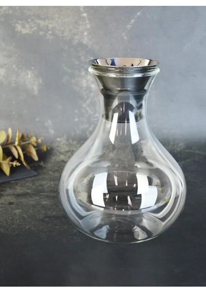 1500 ml Şelale Metal Kapaklı Tombul Cam Sürahi 401341