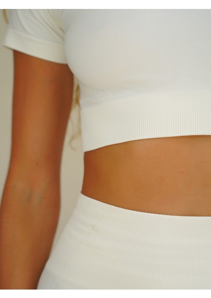 Rufus Bej Kısa Kollu Crop Top
