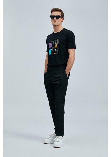 Funky Modern Grafik T- Shirt Siyah indirimleri