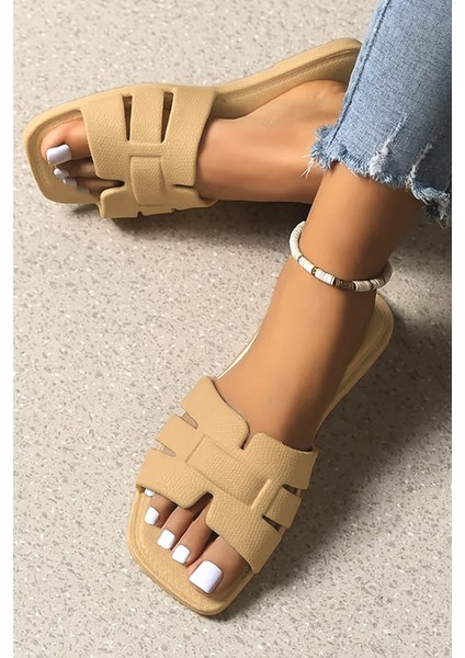 Verona Kadın Terlik Düz Topuklu Plaj ve Deniz