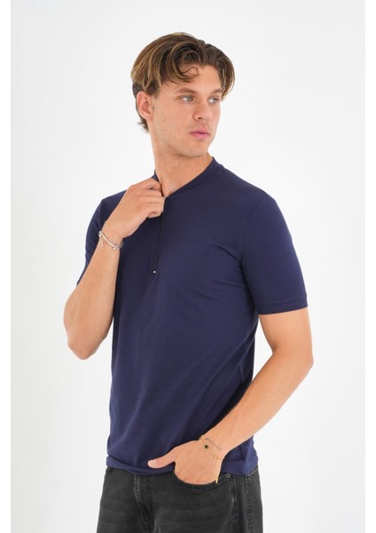 Alexandergardı Fermuarlı Yaka Detaylı Erkek T-Shirt fırsatları