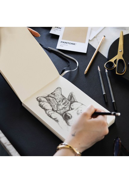 21x15 Sert Kapak 80 Yaprak 140 Gr. Eskiz Defteri - Sketch Book – Siyah