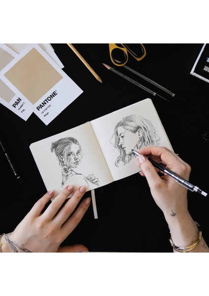 12x12 Cm Sert Kapak 80 Yaprak 140 Gr. Eskiz Defteri - Sketch Book - Lila fırsatları