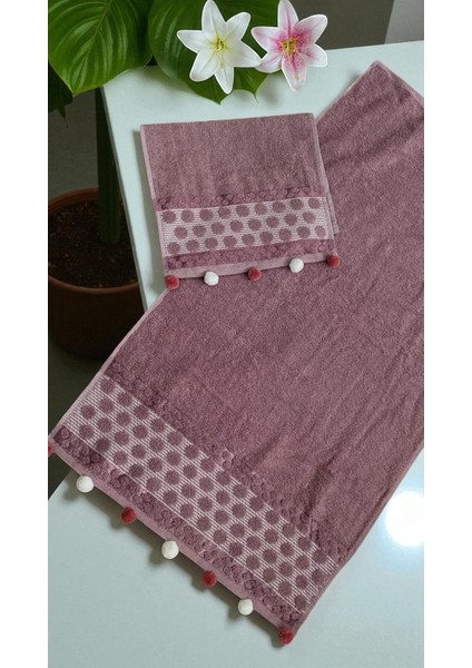 Analı Kızlı Pomponlu 2 Li Havlu Set modelleri