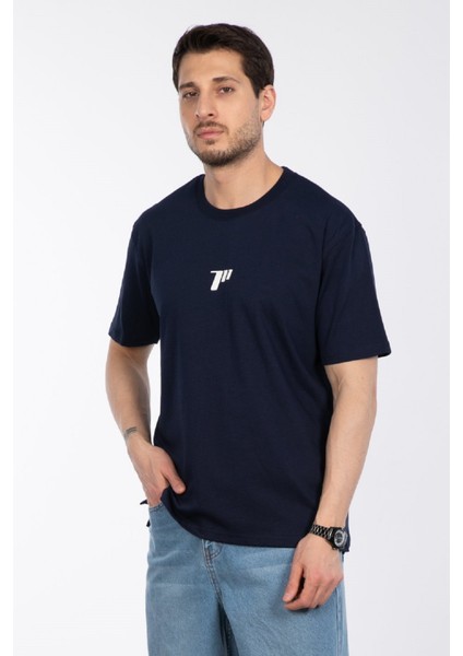 Erkek Bisiklet Yaka %100 Pamuk Rahat Kalıp 777 Sayı Baskılı T-Shirt