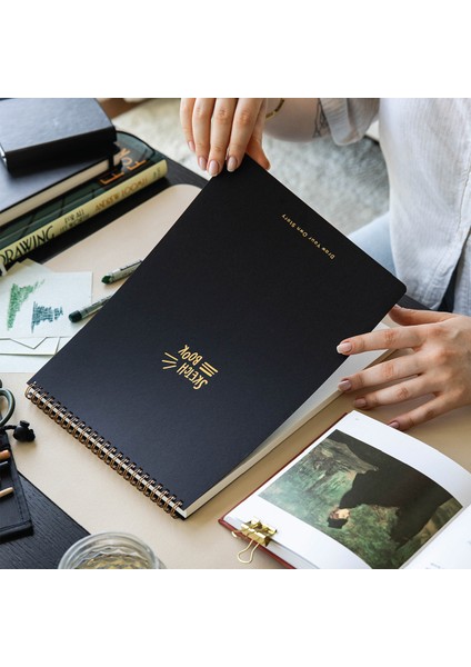 A4 Siyah Kraft Kapak 60 Yaprak 140 Gr. Perforajlı Eskiz Defteri - Sketch Book
