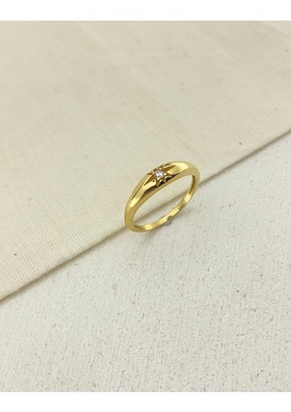 14 Ayar Altın Kuzey Yıldızı Taşlı Yüzük