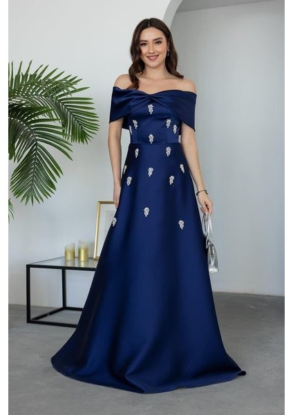 Madonnayakataş Detaylı Kiloş Uzunsaten Abiye modelleri