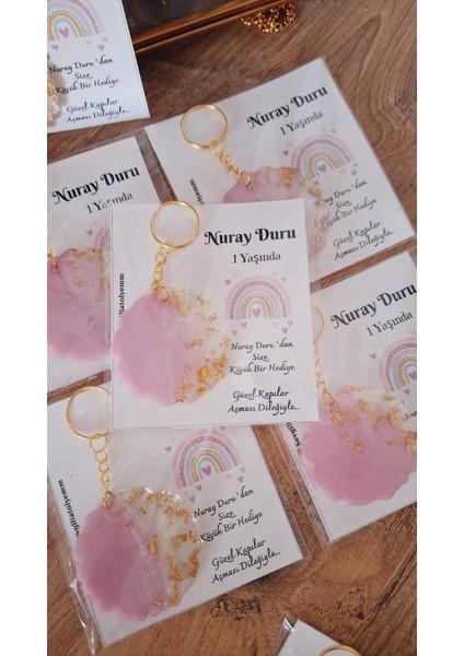 Sevgiliatolyemm Sevgiliatolyemm mutluluk getirmesi dileğiyle Gökkuşağı Kartlı Yuvarlak Anahtarlık 15 Adet Bebek Mevlüt Babyshower Doğum Günü fiyatları