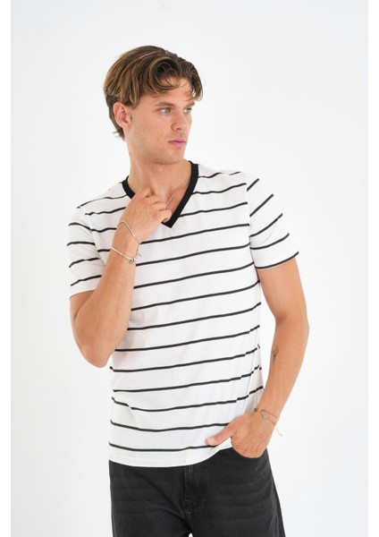 Alexandergardı V Yaka Çizgili T-Shirt fırsatları