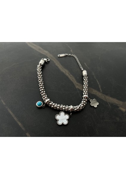 Sallantılı Bileklik