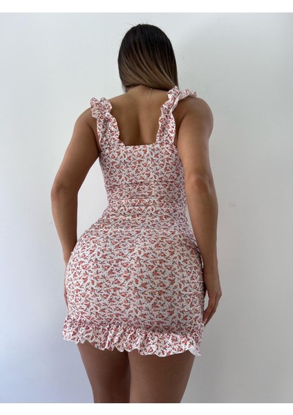 Çiçek Desenli Askılı Mini Elbise modelleri