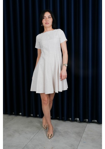 Keten Yarım Kollu Pileli Elbise - Oversize & Şık