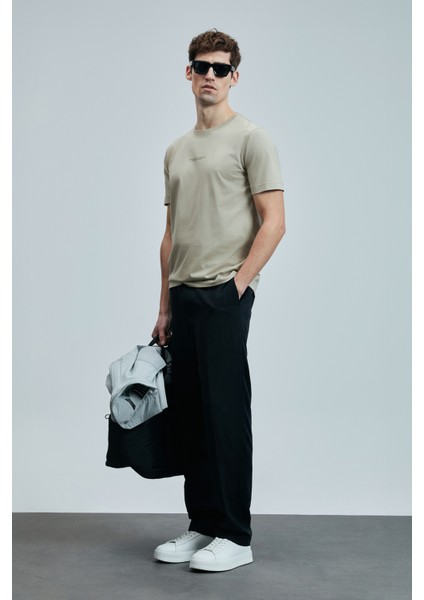 Valor Modern Grafik T- Shirt