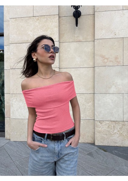 Kaşkorse Madonna Yaka Kolsuz Trend Yazlık Kadın Bluz fiyatları