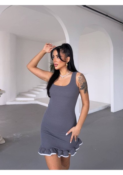 Kadın Fırfır Detaylı Elbise fırsatları