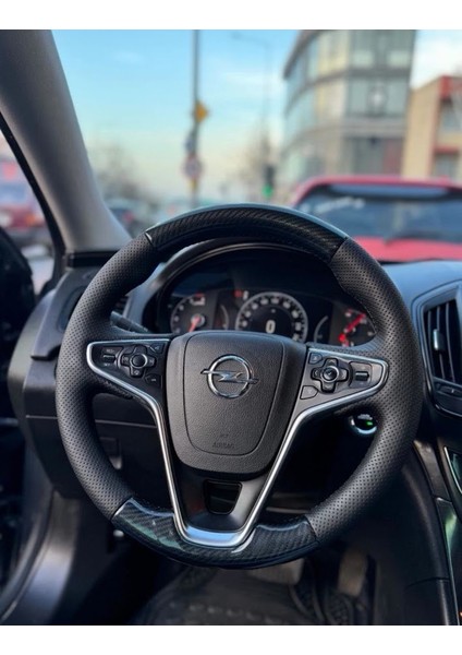 Opel Insignia 2015-2017 Uyumlu Araca Özel Dikmeli Direksiyon Kılıfı (5d Kristal Karbon Soft Nokta)