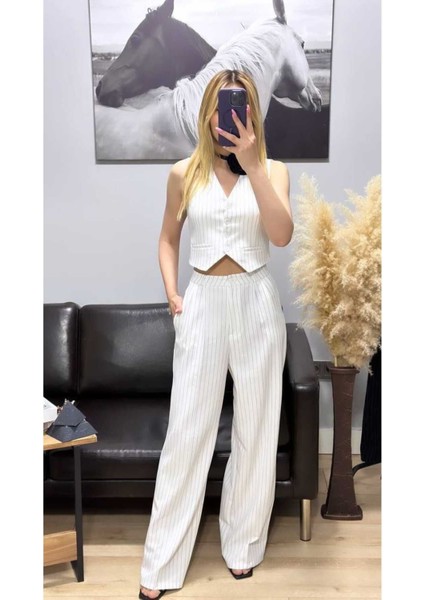 Astarlı Çizgili Yelek & Palazzo Pantolon Takım – Yüksek Bel, Geniş Paça