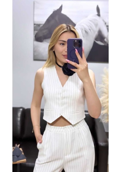 Astarlı Çizgili Yelek & Palazzo Pantolon Takım – Yüksek Bel, Geniş Paça fiyatları