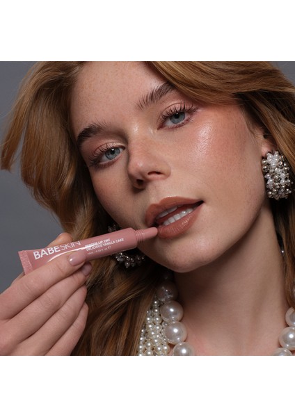 Dudak Bakım Parlatıcı Lip Balm 10 ml | Vanilla Tint | Besleyici, Nemlendirici | Peptit,Shea,Cupuaçu