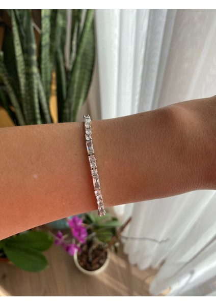 Xuping Özel Seri Kare Baget Su Yolu Silver Bileklik fırsatları
