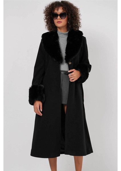 Kürk Detay Uzun Siyah Kadın Kaban 9149