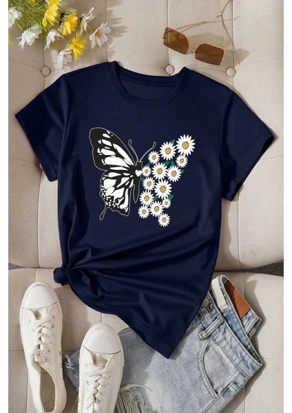 Kadın Pamuklu Ön Baskılı Papatya Kelebek Tasarım Tshirt