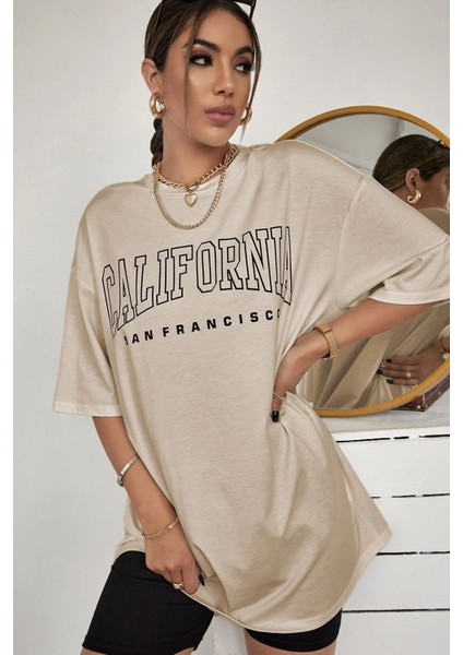Unisex California Baskılı Tasarım Tshirt