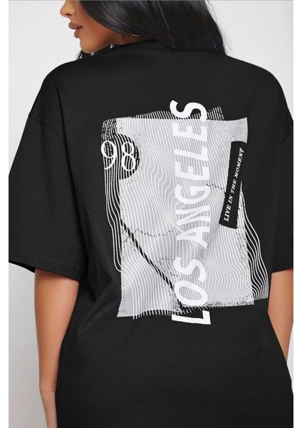 Unisex Live In The Moment Baskılı Tasarım Tshirt