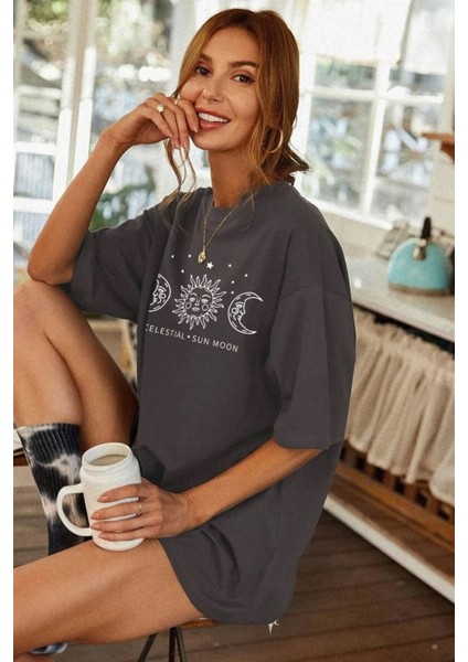 Unisex Sun Moon Sırt Baskılı Oversize T-Shirt modelleri
