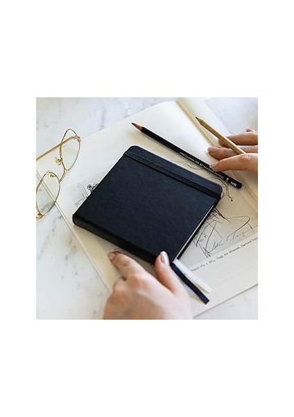 12X12 cm Sert Kapak 80 Yaprak 140 Gr. Eskiz Defteri - Sketch Book - Siyah